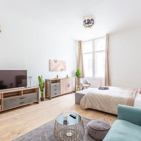 בודפשט Exclusive Central Apartment Next To The Fashion Street מראה חיצוני תמונה