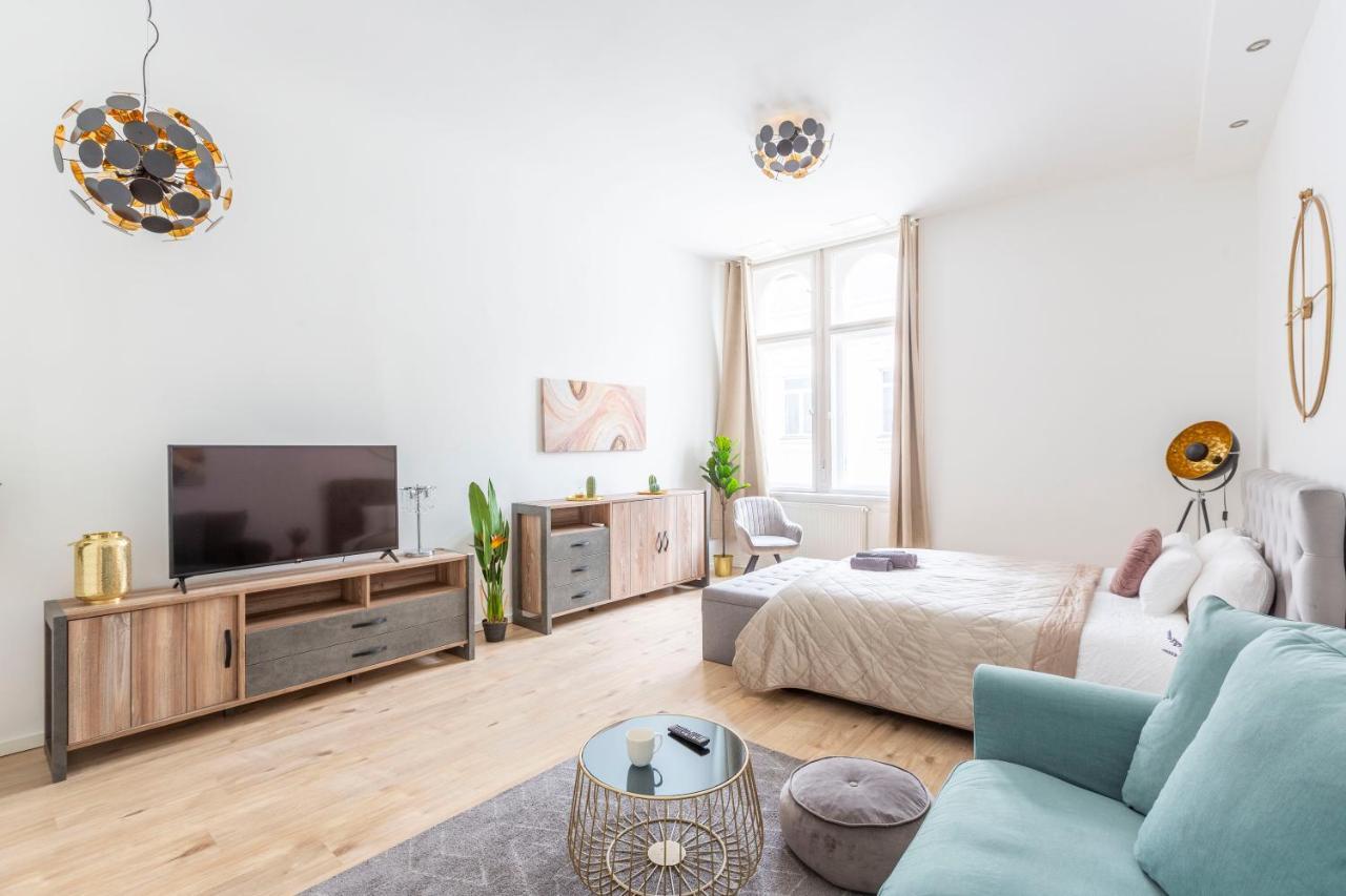 בודפשט Exclusive Central Apartment Next To The Fashion Street מראה חיצוני תמונה