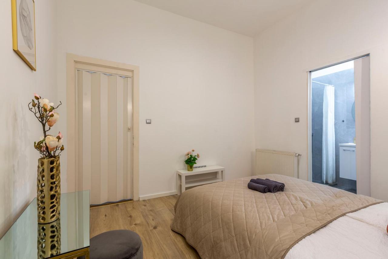 בודפשט Exclusive Central Apartment Next To The Fashion Street מראה חיצוני תמונה